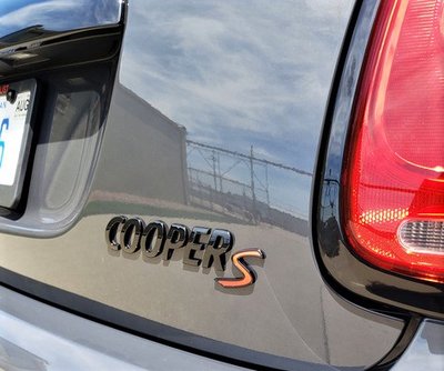 【歐德精品】德國原廠MINI R60 F54 F55 F56 F60 Cooper S高光澤黑字標 Cooper S黑標