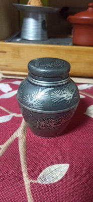 日本 錫半造 上錫茶壺 茶入 新舊如圖 內部有使用痕跡 表面