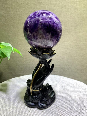巴西天然紫水晶球擺件，夢幻紫水晶球、花紋美麗獨，手工打磨無1647 水晶 原石 擺件【玲瓏軒】