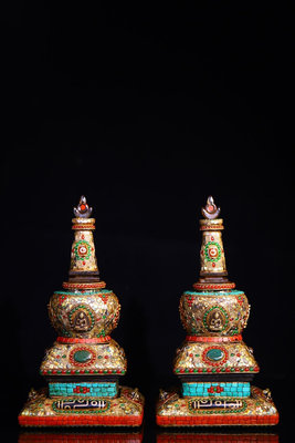 藏區回流水晶雕刻，鑲嵌天珠，寶石釋迦牟尼佛塔，高26寬14重約6000克4320578