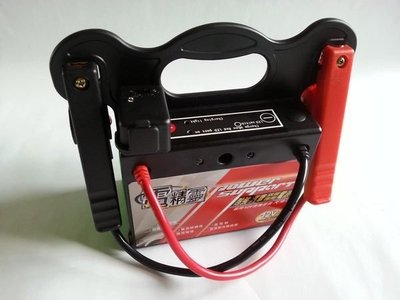 【鉅珀】電精靈 備用電源(2000mA USB)/ 汽車救援電池(最新綠色電池)送手機充電線器