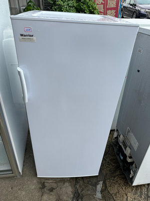 毅昌二手家具~很新的Varrior樺利直立式冷凍櫃134L~中古家電 回收家電