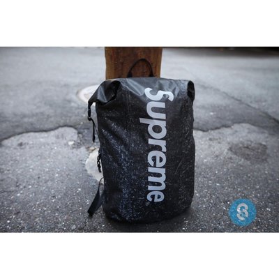 Supreme FW20 waterproof reflective speckled backpack  背包 後背包