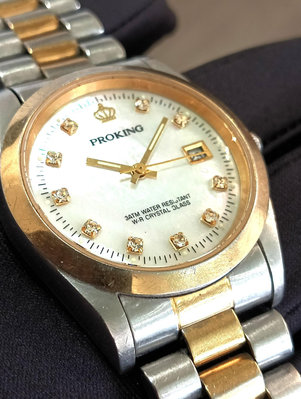 Proking 半金 珍珠母貝錶盤 特殊款 日期顯示 Water Resistant 生活防水 鑽計時 可正常使用 男石英錶-手圍20公分