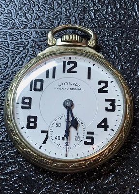 1940 年代Hamilton 992B 6方位調整21石鐵路級懷錶.