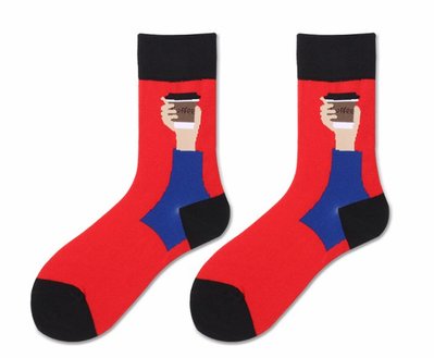 紅色詼諧中統襪  運動襪  襪子  中統襪  紅色  黑色  街頭潮襪  清倉特賣 售完不補【小雜貨】
