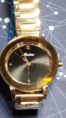 【成吉思汗精品】全新日本meibin貴氣女錶新手錶女士防水時尚石英錶名錶金色黑面圓型鋼帶