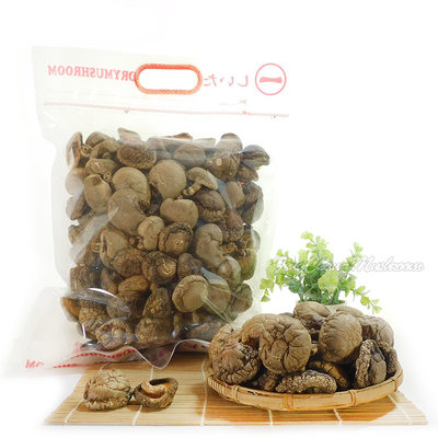 -中大朵台灣段木香菇(600公克裝)A級品- 新貨到，品質一級棒，台灣南投椴木種植，產量稀少，品質佳，味道香。