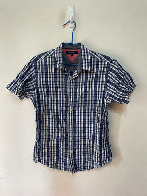 「 二手衣 」 Tommy Hilfiger 男版短袖格紋襯衫 M號（藍白）65