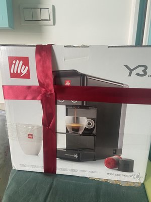 illy Y3.2 義式咖啡機(義大利帶回電壓220V 9成99新)