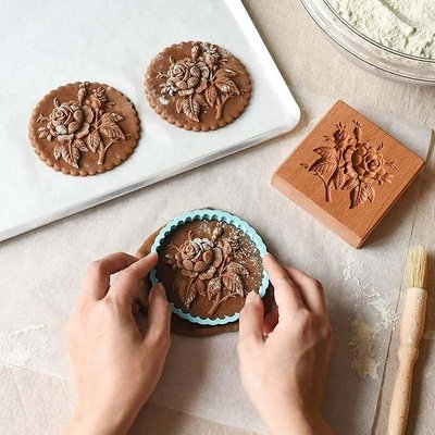 櫸木花朵曲奇餅乾模具 Cookie Mold Cutter 木製創意DIY烘焙雕刻薑餅模型 木質烘烤立體脆餅造型切割機