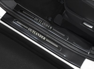 現貨 MITSUBISHI 三菱 OUTLANDER 2015-21年專用 不鏽鋼 鈦黑款 內踏板+迎賓踏板 防刮踏板