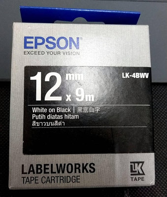 全新附發票！EPSON LK-4BWV 黑底白字 標籤帶 粉彩系列 (寬度12mm) 標籤貼紙 S654415