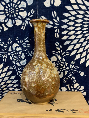 日本信樂燒花瓶，全新全品帶原盒，滴釉飽滿，姹寂風十足、麻麻癩
