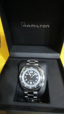 真品─漢米爾頓 HAMILTON 卡其飛行先鋒機械腕錶，H76455133 黑色面盤41mm 國內保卡 盒子齊全