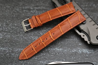 店長回饋~ 20mm 22mm非swiss 非阿根廷 紳士錶造型表必備 略厚真皮～棕色錶帶