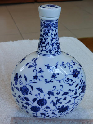 空酒瓶(36)~含蓋~玉山台灣凍頂白蘭地~擺飾.道具