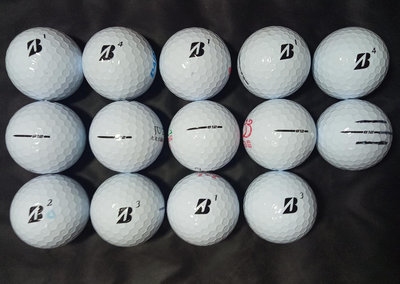 📣威全高爾夫📣~🔥🔥特選8~9成新全部( Bridgestone E6 soft)三層球18顆)(部分球無紀號logo)