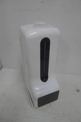 以琳隨賣屋~自動感應測溫酒精噴霧機 K9-1 功能正常『一元起標』--(x7053)