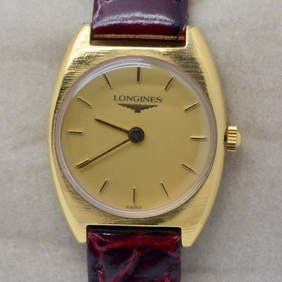 《寶萊精品》Longines 浪琴金黃圓型石英女子錶