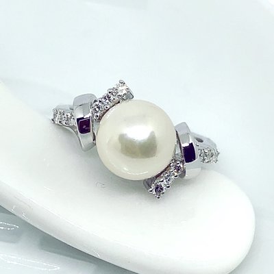 艾麗珠寶-仕女日本養珠戒指（18K、白K金 ） （CR.000021)(H10-6300525）