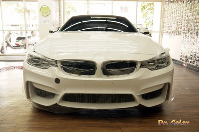 Dr. Color 玩色專業汽車包膜 BMW M4 細紋自體修復透明犀牛皮_前保桿 / 引擎蓋 / 側裙 / 座椅