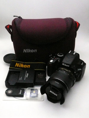 *單眼美機* Nikon D5100 +18-55mm VR 鏡頭 + 原廠相機包 - 公司貨 -
