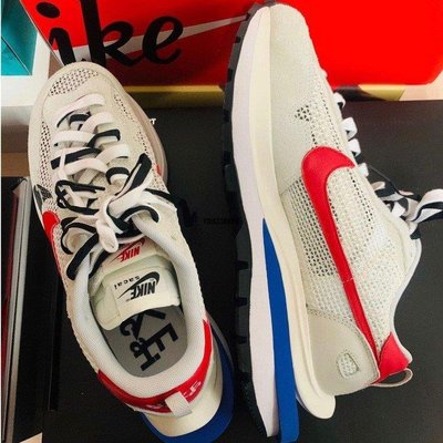 【正品】Sacai x Nike Vaporwaffle 聯名 解構 白色 白 藍 紅 男女 CV1363-100潮鞋