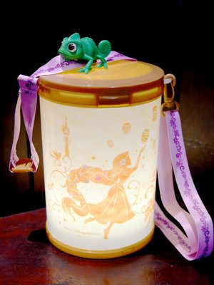 （最後一個絕版品）ArielWish日本東京迪士尼Disney長髮公主樂佩浪漫許願天燈可變色夜光天燈夜燈爆米花桶收納筒