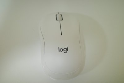 Logi 羅技 白色無線滑鼠 M220 全新 (無接收器)