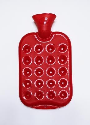 【宇冠】德國fashy 特殊紅色扁平式 1.2L冷/熱水袋(加送專用布套),特價優惠$720元