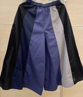 時尚有型美品❤️斷貨全新 a la sha+a 藍紫色S號多色拼接點點網紗造型寬褲裙 百搭值得推薦😍