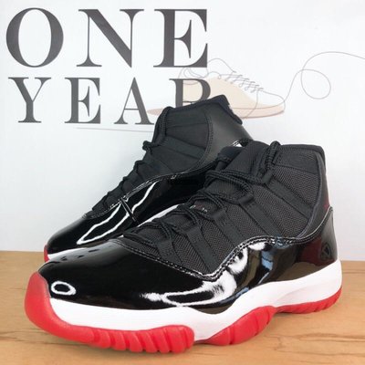 【正品】ONE YEAR_ Air Jordan 11 Bred 大魔王 全黑 黑紅 漆皮 高筒 籃球 378037-061潮鞋