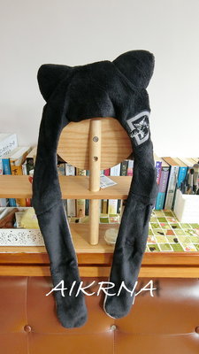 wachifield-dayan(瓦奇菲爾德,達洋)~全新品黑色貓耳朵連帽圍巾