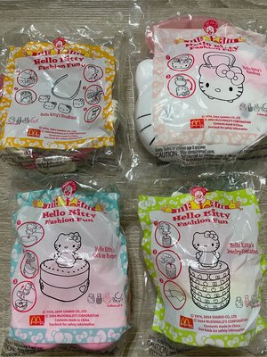 麥當勞2004年Hello Kitty玩具大全套四款直購價880元