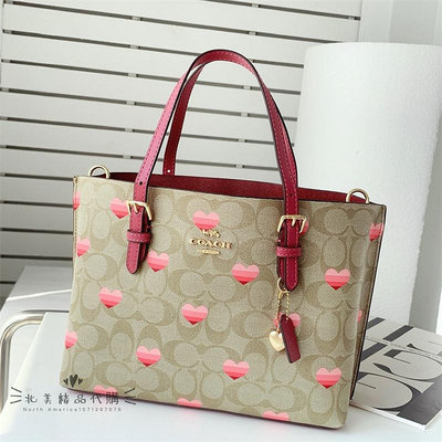 北美精品代購 Coach CA252 Mollie Tote 25 爱心印花 托特包 單肩斜挎包 中間有拉鍊隔層 附購證