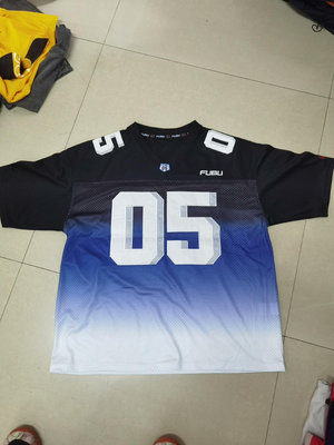 FUBU90s嘻哈古著橄欖球服剪標大約XL碼胸圍132衣長7