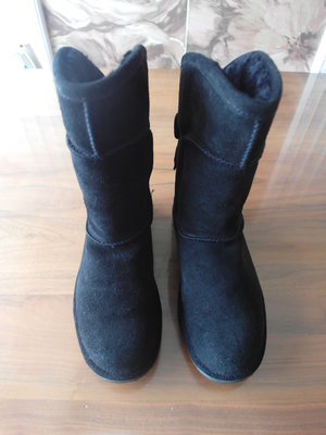 EMU 澳洲正品黑色防水雪靴