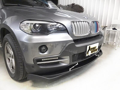 BMW X5 E70 前下巴另有碳纖維 carbon鋁合金拉勾