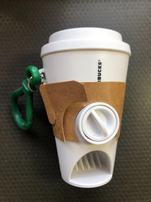 星巴克咖啡 玩具扭蛋機 自己喝咖啡星巴克送的 自己放著也沒有