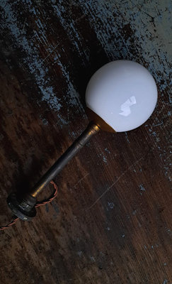 / 全 純 銅 / 極小球 桌燈  . 特殊小顆 奶油球燈 . 總高約 33.5 球徑約 12.5