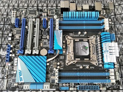 全新拆包ASUS 華碩 P9X79 PRO 2011 支援NVMe SSD開機 DDR3 藍芽 ATX 主機板 一年保