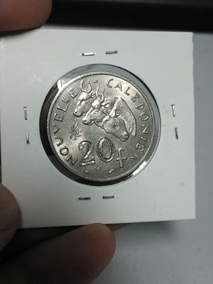 【二手】 X2036 新喀里多尼亞1977年20法郎2145 錢幣 硬幣 紀念幣【明月軒】