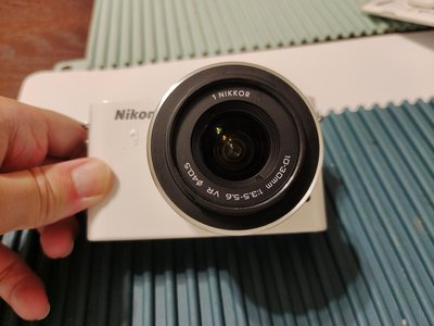 nikon 1 J1附10-30變焦鏡頭，微單眼新手入門推薦
