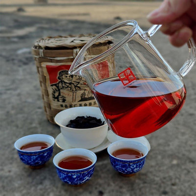【黑茶】正宗陳年廣西梧州六堡茶去濕茶特級黑茶金花茶竹簍茶葉800克茶葉  可開發票