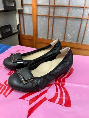「 二手鞋 」 Jessies 女生皮革包鞋 7號（黑）鐵2-1