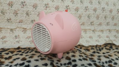 ☆╮Betty House療癒篇╭☆EUPA燦坤電器 5吋可愛迷你豬桌扇TK-UF2501