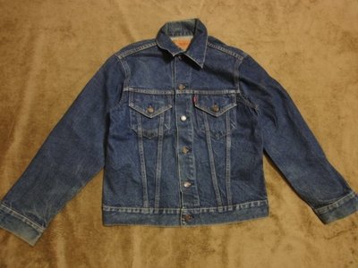 (抓抓二手服飾)  LEVIS  70505-0217  牛仔外套  SIZE:38