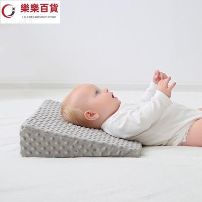 嬰兒枕防吐奶嬰兒枕喂奶枕三角斜坡枕新生兒四季3D豆豆絨安撫睡眠~樂樂百貨~