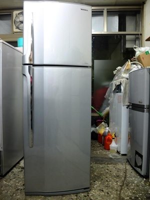 toshiba 東芝 228公升 雙門冰箱(二手冰箱 小鮮綠 小太陽二手家電